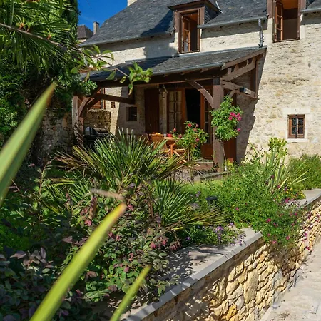 Charme & Piscine Chauffee Perigord Noir Holiday home